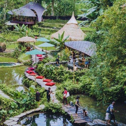 Jadi Salah Satu Tempat Terbaik di Dunia, Begini Sensasi Menginap di Hotel Bambu Bali