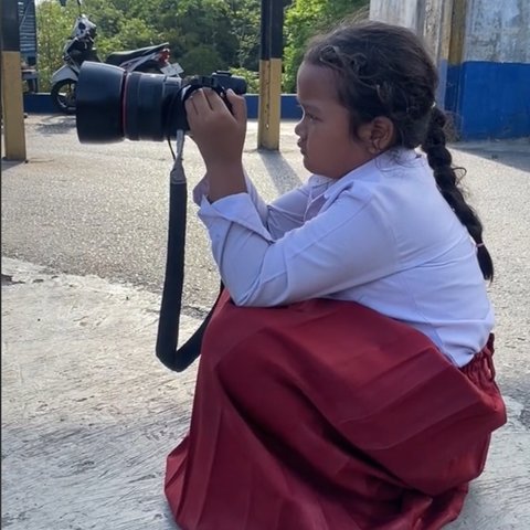 Baru Kelas 2 SD, Skill Fotografi Bocah Perempuan Ini Bikin Kagum