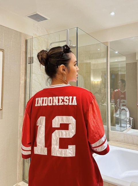 Potret Cantik Raisa saat Tampil Seusai Laga Timnas Indonesia vs Australia di Stadion GBK, Netizen 'Menyala Kak Yaya'