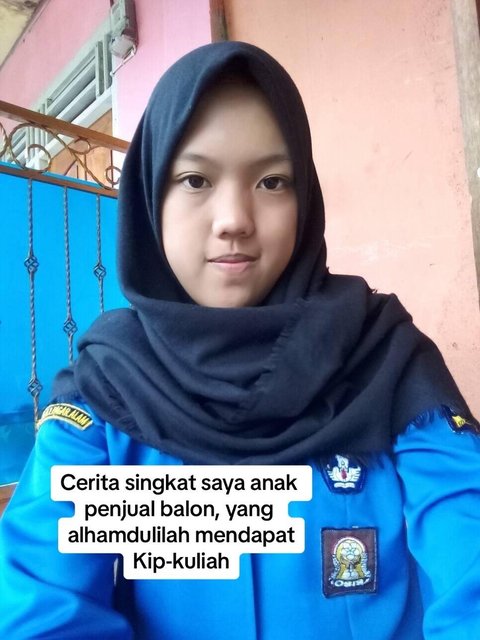 Kisah Sukses Anak Tukang Balon dan Penjual Mainan yang Berhasil Jadi Sarjana, Banjir Pujian