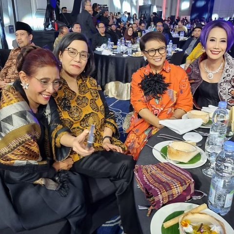 Bahagianya Susi Pudjiastuti Bertemu Kawan Lama, Sama-Sama Cantik Dulu Pernah Dijuluki 'Srikandi Kabinet'