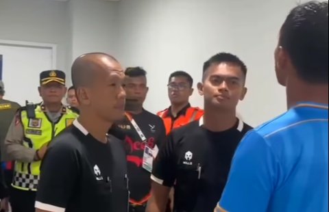 Amarah Zulkifli Syukur Eks Timnas Pelatih PON Sulteng, 'Keramasi' Habis Wasit Depan Polisi