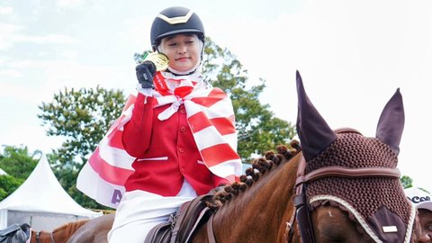 Cantik dan Berprestasi! 7 Potret Aisha Anak Irfan Hakim Berhasil Raih Emas di Ajang PON 2024, Bikin Bangga