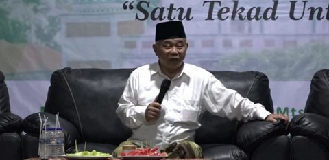 Mengenal Kiai Asep Saifuddin Chalim, Pernah Jadi Kuli Bangunan hingga Dirikan Pondok Pesantren Kelas Dunia