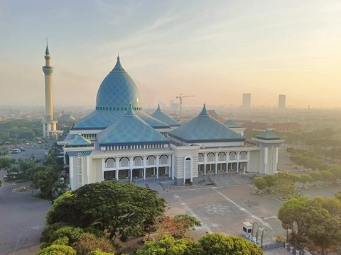 Kisah di Balik Kemegahan Masjid Al Akbar Surabaya, Gagal Dibangun dalam Waktu Singkat