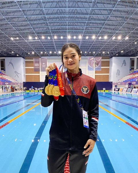 Mengenal Janis Rosalita Suprianto, Atlet Selam Kebanggaan Jawa Timur yang Dijuluki The Golden Mermaid