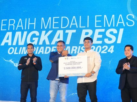 FOTO: Apresiasi Atlet Peraih Medali Olimpiade Paris 2024: Veddriq, Rizki, dan Gregoria Diguyur Bonus Miliaran Rupiah