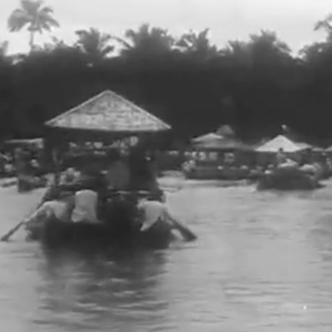 Melihat Asyiknya Orang Belanda Liburan di Situ Bagendit Garut Tahun 1912, Naik Perahu Berombongan