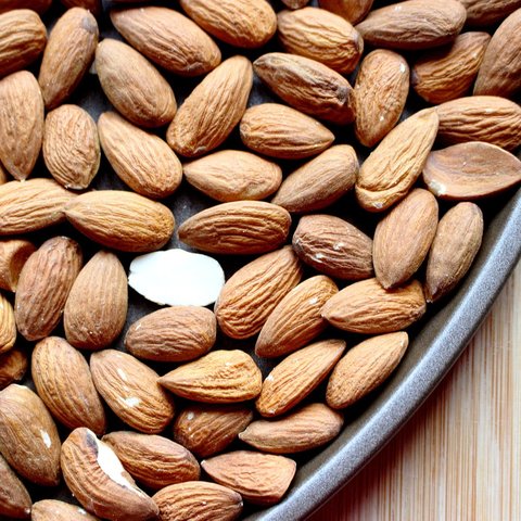 10 Manfaat Rendaman Kacang Almond untuk Anak, Mendukung Perkembangan Otak