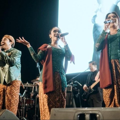 Deretan Bridesmaid dan Groomsmen di Resepsi Pernikahan Nino Kayam, Tampil Nyanyi Bak Konser