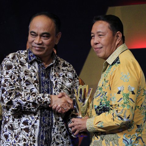 Penajam Paser Utara Sabet Penghargaan Merdeka Awards 2024 Berkat Inovasi Digital di Pelayanan Publik