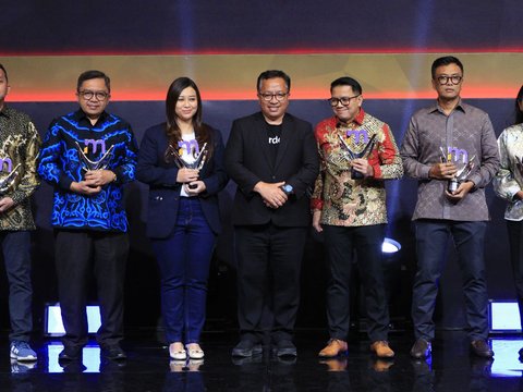 FOTO: Inilah Peraih Penghargaan Merdeka Awards 2024 Kategori Program CSR untuk Negeri