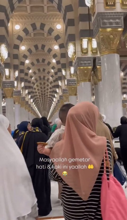 Potret Sus Rini Pengasuh Rayyanza Diboyong Raffi Ahmad dan Nagita Umrah ke Tanah Suci: Dulu Hanya Angan-angan, Sekarang Menjadi Kenyataan