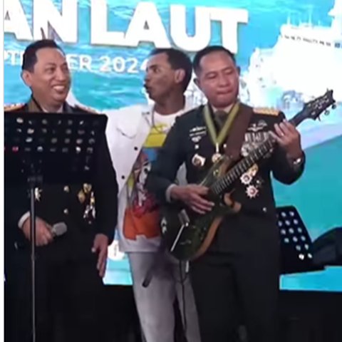 Di atas Kapal Perang Semua Vokalisnya Jenderal Bintang 4, Nyanyi Slank Diiringi Panglima TNI