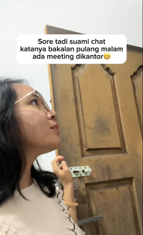 Suami Bekerja sampai Malam, Momen Istri Rayakan Ultahnya Sendiri Ini Curi Perhatian