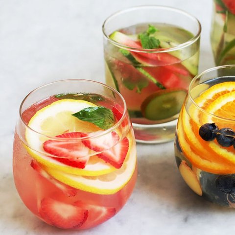 Apakah Infused Water Bisa Menurunkan Berat Badan?