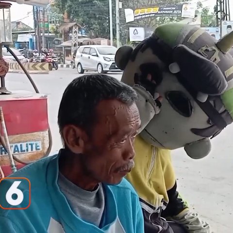 Cerita Badut Jalanan Bertahan Hidup di Jalanan Kota Serang, Jatuh Bangun Cari Nafkah di Tengah Larangan Pemerintah