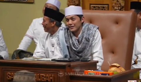 Gus Iqdam Sampai 'Syok' Ada Jemaah Wanita Punya Bisnis Triliunan Rupiah di Amerika, Ditanya Punya Uang Banyak Jawabannya Luar Biasa