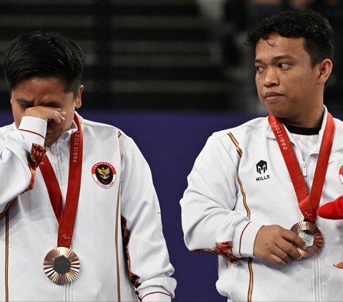 FOTO: Membanggakan! Ini Momen Indonesia Panen Medali Paralimpiade Paris 2024 Lewat Cabor Bulutangkis