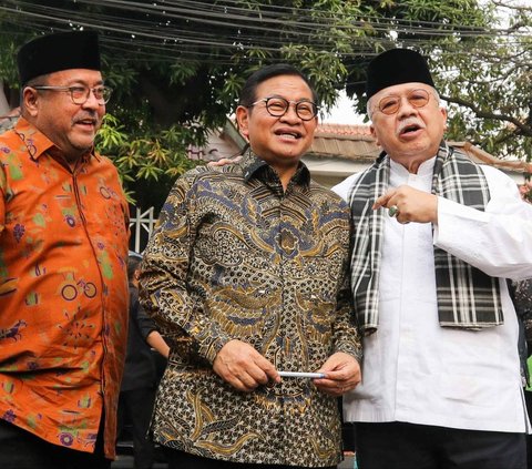 FOTO: Momen Pramono - Rano Disambut dengan Pelukan Fauzi Bowo Saat Kunjungi Museum MH Thamrin