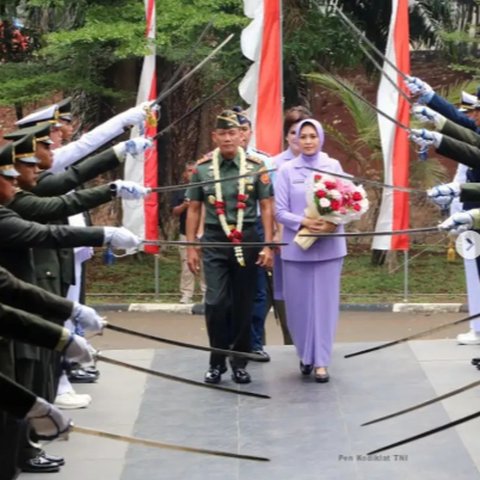 Salip Sang Kakak Irjen Krishna Murti, Letjen M Fadjar Resmi Bintang Tiga Punya Jabatan Mentereng di TNI