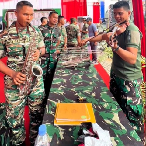 Kolonel Edward Sitorus Terkesima Melihat Prajurit TNI Mainkan Biola dan Saksofon