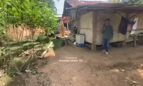 Memilih Hidup di Tengah Hutan dengan Rumah Sederhana, Pasangan Suami Istri Ini Ternyata Buka Orang Sembarangan