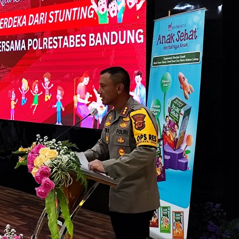 Sido Muncul Kucurkan Bantuan Sebesar Rp250 Juta untuk Anak Suspect Stunting di Kota Bandung