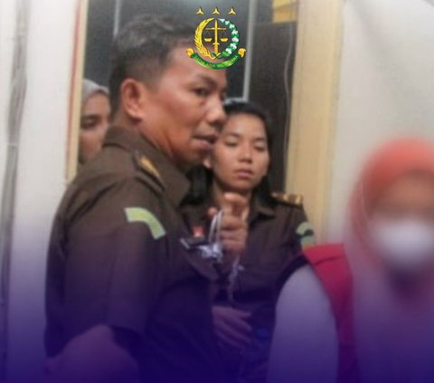 Kejati Sumut Tahan Mantan Kadis Kesehatan Tapanuli Tengah Diduga Korupsi Dana BOK dan Jaspel Puskesmas