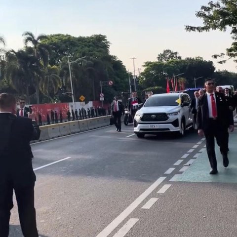 Viral Momen Haru Ibu Hamil DIberkati Paus Fransiskus di Pinggir Jalan, Dapat Hadiah Istimewa