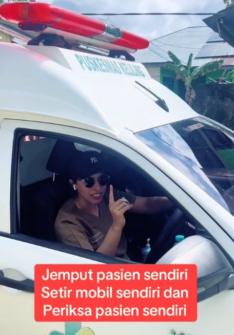 Nyetir Mobil Sendiri untuk Jemput Pasien, Aksi Dokter di Pedalaman Papua Ini Viral Banjir Pujian