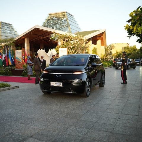 Wuling Cloud EV dan BinguoEV berhasil berkontribusi pada kelancaran HLF-MSP dan IAF di Bali