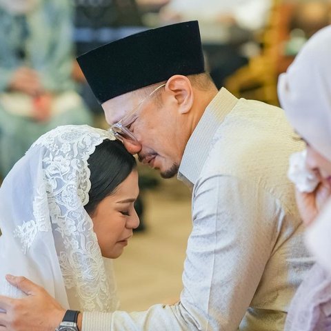 Dihadiri Presiden hingga Para Menteri, Intip Momen Pernikahan Putri Ipang Wahid yang Curi Perhatian