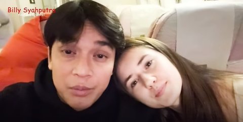 Potret Romantis Billy Syahputra Bersama Viktoriya Kolesnaya, Sampai Datang ke Belarus Eropa Timur Temui Keluarga Kekasih