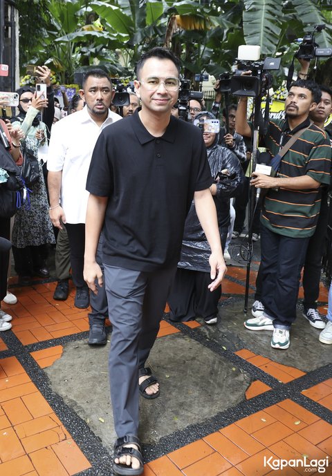 Bersahabat dengan Baim Wong Sejak Remaja, Potret Raffi Ahmad Kenang Sosok Johnny yang Dikenal Pekerja Keras