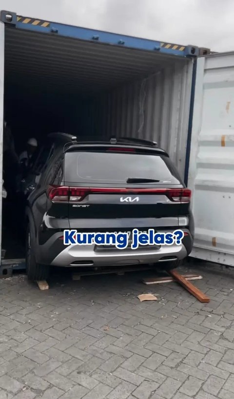 Pulang Kampung ke Manado, Harini Sondakh Kirim Mobil Mewah Kesayangan Pakai Kargo dari Jakarta