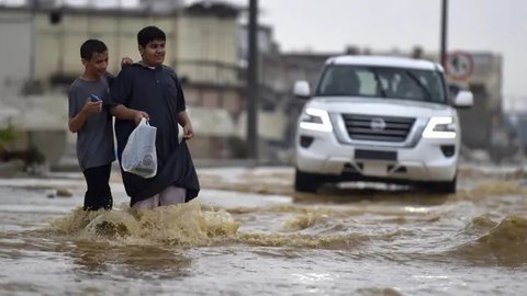 Banjir Diprediksi Akan Melanda Arab Saudi Selama Empat Hari Mendatang