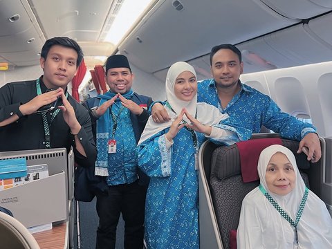 Meisya Siregar dan Bebi Romeo Ajak Keluarga Laksanakan Umrah Bersama