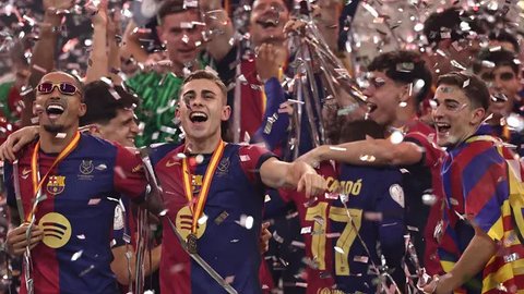 FOTO: Ngerinya Barcelona Bantai Real Madrid Lewat Comeback Spektakuler di Final Supercopa de Espana 2025