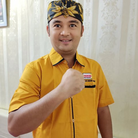 Mengenang Perjalanan Karier Sandy Permana dari Modeling, Akting, hingga Sempat Nyaleg