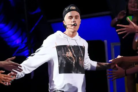 Justin Bieber Siap Kembali ke Dunia Musik Sepanjang 2025 Setelah 4 Tahun Vakum, Faktor Finansial Diduga Jadi Motivasi