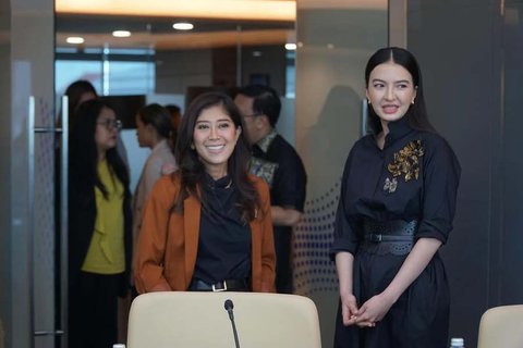 Potret Raline Shah Bersama Meutya Hafid, Ternyata Sering Kerja Bareng Sebelum Dilantik Jadi Stafsus Kementerian Komdigi