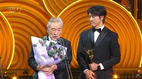 Perjalanan Karier Lee Soon Jae yang Baru Saja Raih Daesang Pertama di Usia 90, Penuh Dedikasi