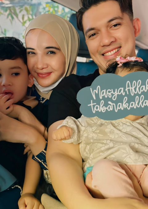 Zaskia Sungkar Tulis Pesan Menyentuh untuk Irwansyah Rayakan Anniversary Pernikahan