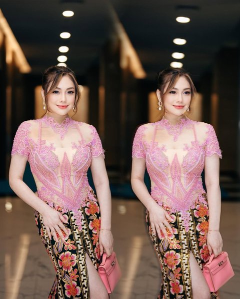 7 Inspirasi Model Kebaya Elegan Ala Celine Evangelista yang Mampu Gabungkan Gaya Klasik dan Modern