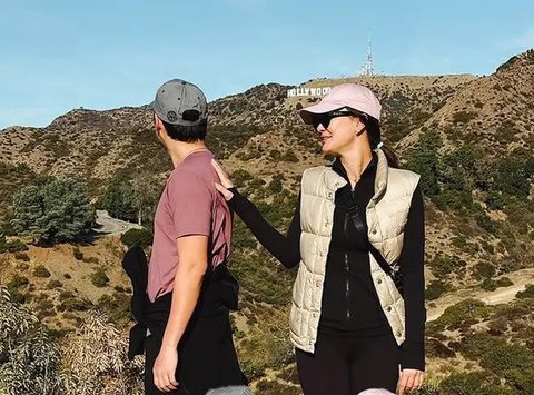 Gaya Selebriti Indonesia Foto di Depan Hollywood Sign Sebelum Kebakaran Hutan di Los Angeles, dari Luna Maya hingga Ussy Sulistiawaty