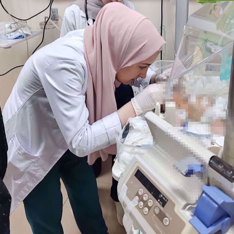 Sosok 'Bidadari' Dokter di Gaza Tewas Dibom Israel Usai Mengobati Pasien di Rumah, Dikenali dari Cincinnya