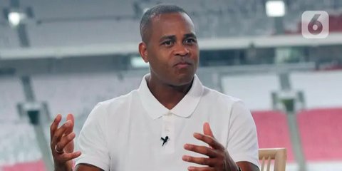 Patrick Kluivert Bocorkan Proses Naturalisasi Jairo Riedewald, Beri Kode Siap Debut Bulan Maret