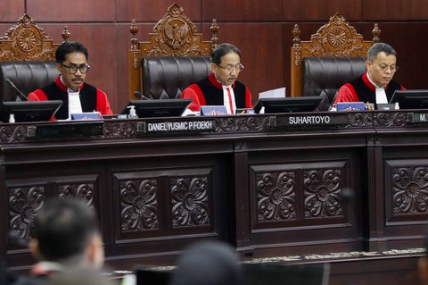 FOTO: MK Gelar Sidang Perdana Terkait Sengketa Hasil Pilkada 2024, Total Ada 310 Perkara