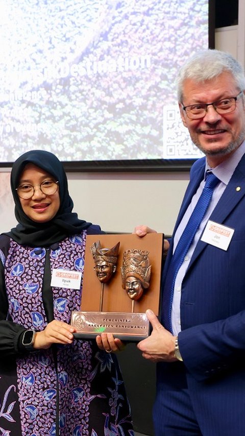 Bupati Ipuk Jadi Pembicara di Geofest Australia, Banyuwangi Terus Perkuat Jejaring Geopark Ijen